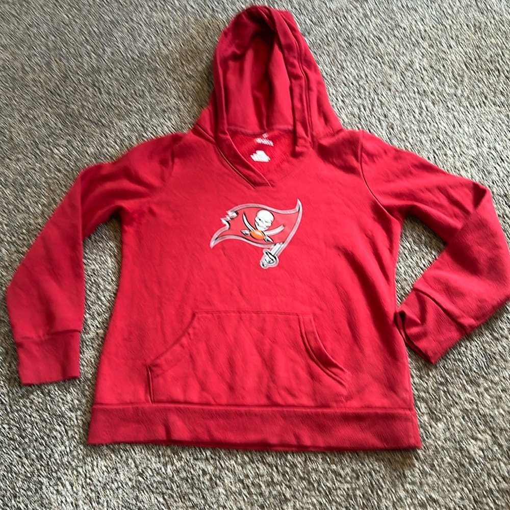 Fanatics Tampa Bay Buccaneers Tom Brady Hoodie. Size Medium